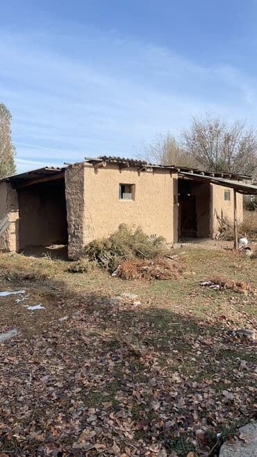 рабочий городок пол дома: Продаю 3 комнатный дом село Полтавка. Без ремонта. Есть красная книга — 12