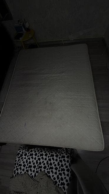 Спальный матрас, Двуспальный, Пружинный, Матрасы средней жесткости