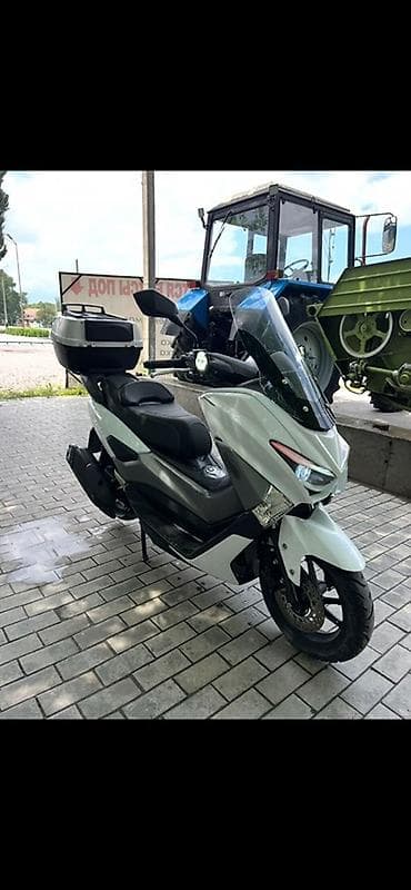 Тип скутера 200 куб. см, Бензин, Новый