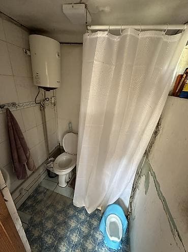 куплю дом военный антоновка: Продается четырехкомнатый дом от собственнника, двухкомнатная кухня — 10