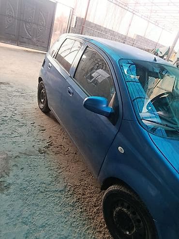 х2 00: Chevrolet Aveo: 2005 г., 1.2 л, Хэтчбэк — 3