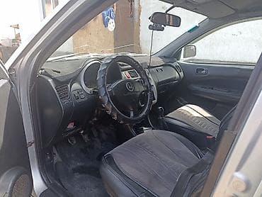 Транспорт: Honda HR-V: 2001 г., 1.6 л, Кол менен иштөөчү, Бензин, Кроссовер — 2