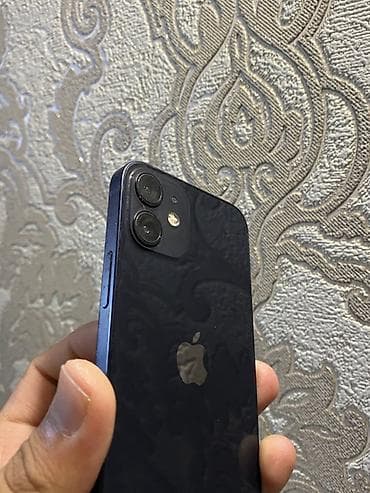 iphone 17: IPhone 12 mini, Б/у, 64 ГБ, Черный, Чехол, Кабель, 88 % — 2