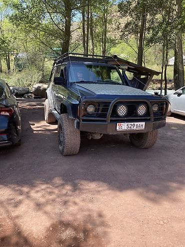 Продажа авто: Nissan Patrol: 1992 г., 2.8 л, Механика, Дизель, Внедорожник — 3