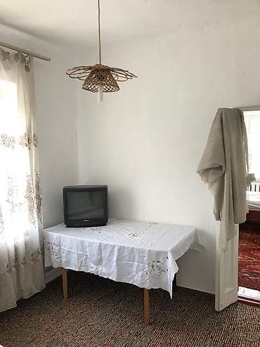 жайыл: 20 м², 1 бөлмө, Унаа токтотуучу жай, Забор, тосулган — 5