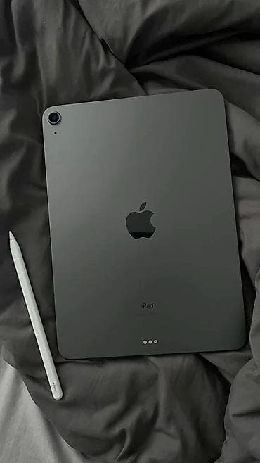планше: Планшет, Apple, память 64 ГБ, 10" - 11", Wi-Fi, Б/у, Классический цвет - Черный — 1