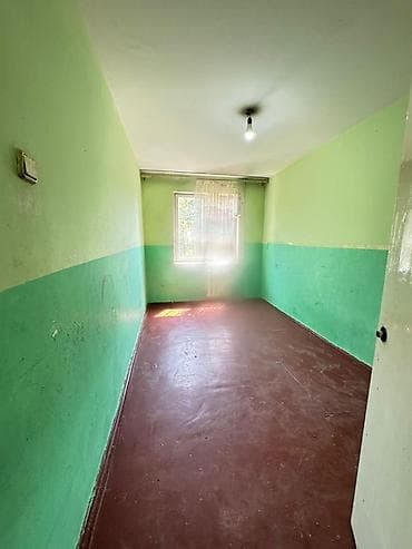 12th avenue: 3 комнаты, 60 м², 103 серия, 3 этаж, Требуется ремонт — 4