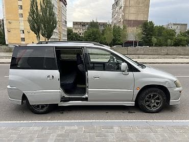 eclipse cross: Mitsubishi RVR: 2000 г., 2 л, Автомат, Бензин, Минивэн — 3