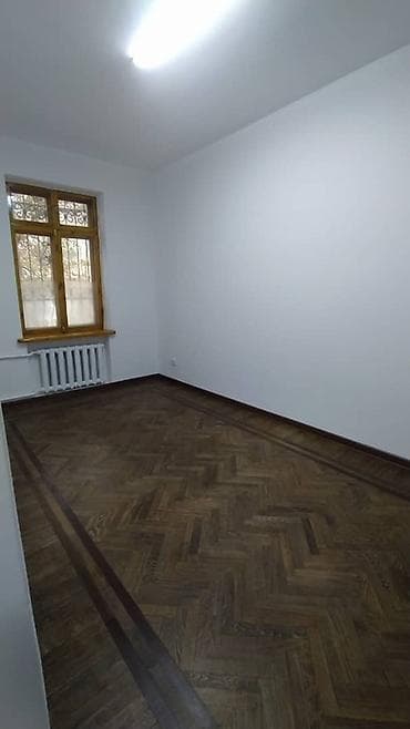 venezia: Сдаётся нежилое помещение 70 м² под офис или коммерческую — 10