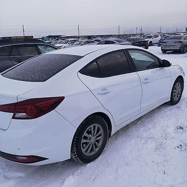 полики для авто: Hyundai Avante: 2018 г., 1.6 л, Автомат, Газ, Седан — 2