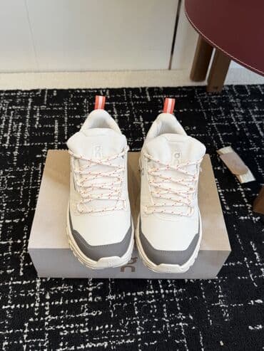 таблица размеров мужской одежды разных стран: Кроссовки On Cloudrock Модель треккингового/городского типа с — 8