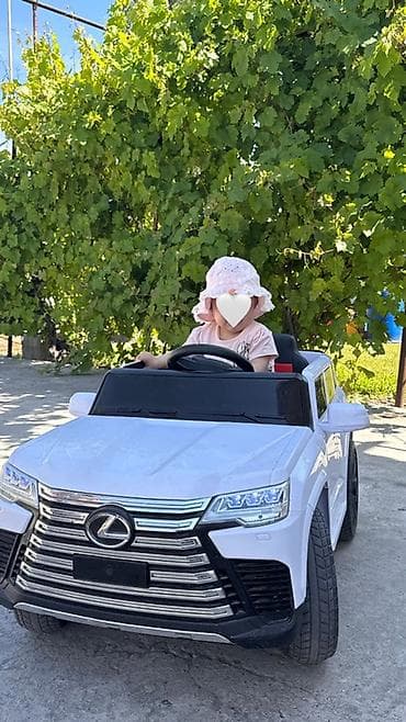 Балдар дүйнөсү: Детский электромобиль Lexus LX, белый - Реалистичный дизайн — 2