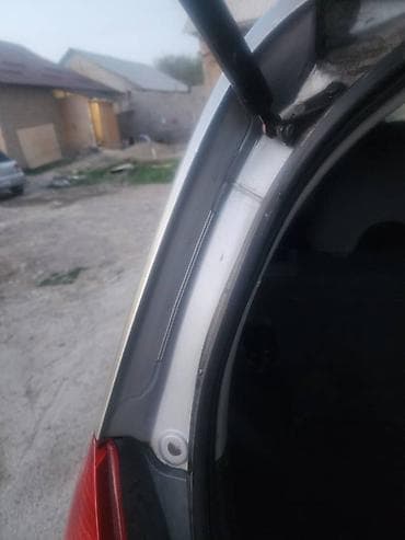 kia venga: Honda Fit: 2003 г., 1.3 л, Автомат, Бензин, Хэтчбэк — 9