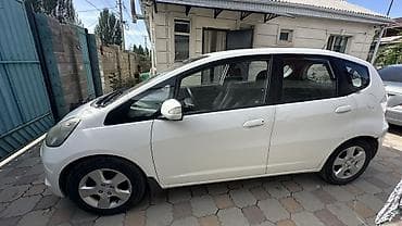 хафей брио: Honda Jazz: 2010 г., 1.4 л, Робот, Бензин, Хэтчбэк — 6
