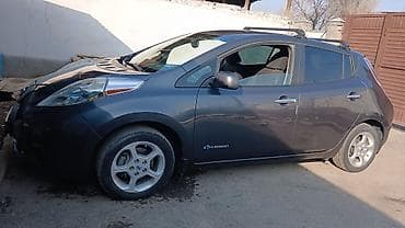электромобиль ниссан леаф: Nissan Leaf: 2013 г., Электромобиль, Хэтчбэк — 6