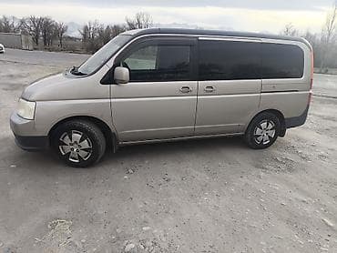 семейный авто: Honda Stepwgn: 2001 г., Газ, Минивэн — 2