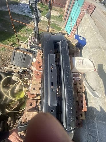 ремонт брелка сигнализации: Бампер Nissan, Б/у — 7