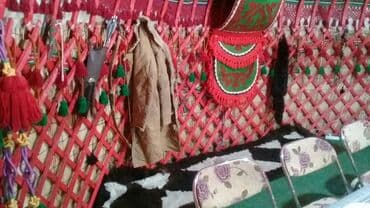 лава: Аренда юрты, Каркас Деревянный, 85 баш, С полом, Самовар, Стол — 9