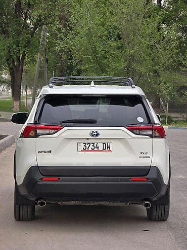 марк таета: Toyota RAV4: 2019 г., 2.5 л, Автомат, Бензин, Кроссовер — 5
