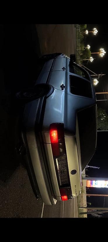 transporter multivan: Volkswagen Jetta: 1993 г., Бензин, Седан — 1