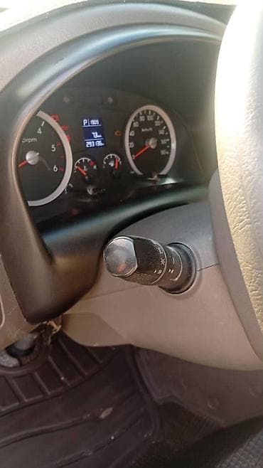 daewoo 2: ПРОДАЮ Hyundai Porter, малотоннажный бортовой грузовик. Коробка — 5