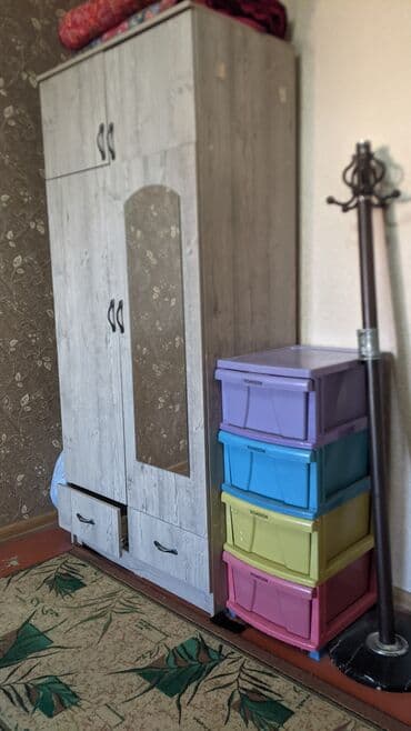 Гаражи: 1 комната, Собственник, Без подселения, С мебелью частично — 7