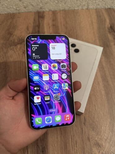 IPhone 13, Б/у, 128 ГБ, Старлайт, Зарядное устройство, Защитное стекло, Чехол, 77 %