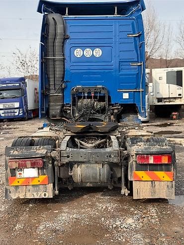 вольво авто: Тягач, Volvo, 2011 г., Без прицепа — 8