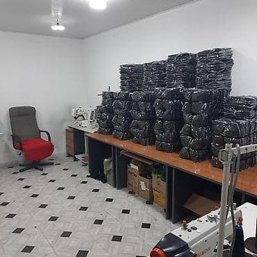 Швея, Постоянная, Прямострочка, Район: Старый толчок рынок / базар, Штаны, брюки, Оплата: Сдельная, Опыт работы: 1-2 года опыта