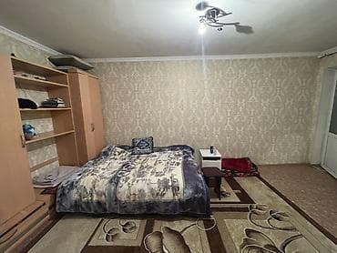 room: Сдаётся уютная 1‑комнатная квартира. Планировка и интерьер: - — 4