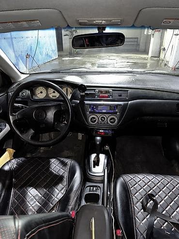 01: Mitsubishi Lancer: 2004 г., 1.6 л, Автомат, Бензин, Седан — 4