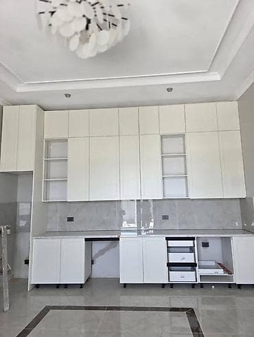 Батирлер: 6 бөлмө жана андан көп, 320 м² — 6