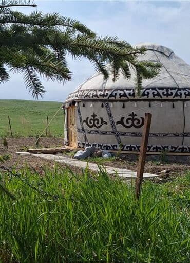 юрточный городок: Продается юрта. В кол-ва 2 штук. 1. Диаметр 8 метров 2. Канат 6 3. Уук — 5