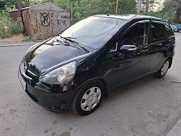Продажа авто: Honda Jazz: 2005 г., 1.4 л, Вариатор, Бензин, Хэтчбэк — 3