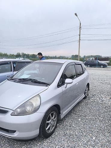 e60 m5: Honda Fit: 2002 г., 1.3 л, Вариатор, Бензин, Хэтчбэк — 2