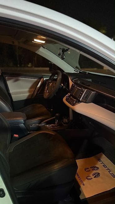багажник рав 4: Toyota RAV4: 2016 г., Кроссовер — 8