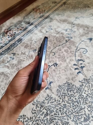 f7 pro: IPhone 15 Pro, Б/у, 256 ГБ, Blue Titanium, Чехол — 5