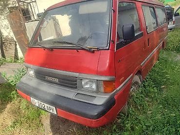 bongo: Mazda BONGO: 1986 г., 2 л, Механика, Бензин, Бус — 4