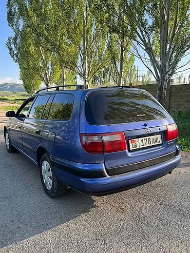 Toyota Carina E: 1997 г., 1.8 л, Механика, Бензин, Универсал