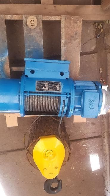 болгарский: Продаю новый болгарский тельфер, грузоподъёмность 1 тонна, высота — 3