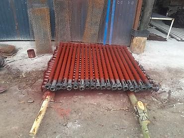 Металлические строительные леса рамного типа Комплектующие: - Рамы