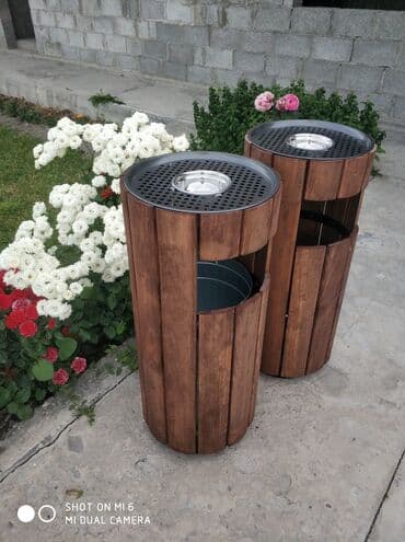 умывальник для частного дома: Садовые мусорные урны . Размер : Высота 75смдиаметр 33см объем ведра — 1