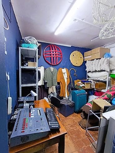 Коммерческая недвижимость: Продаю ком. помещение, 135 м², цоколь, Боконбаева – Исанова, 146 тыс — 7