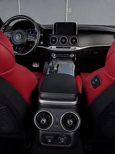 kia stinger 2019: Kia Stinger: 2018 г., 3.3 л, Автомат, Бензин, Фастбек — 9
