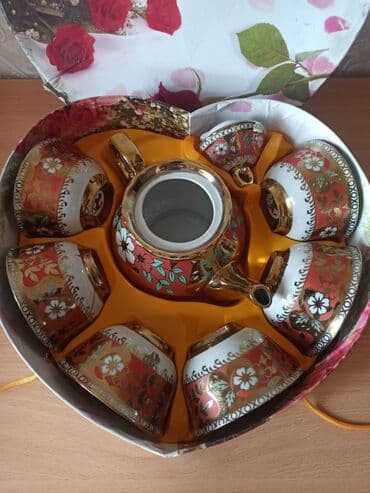 работа пасудамойка: Набор посуды, новый, без сколов и трещин — 1