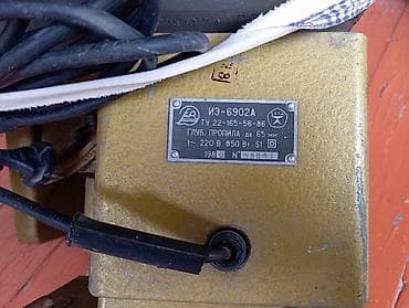 Настольная дисковая пила ИЗ‑6902А (СССР) - Электропитание: 220 В, 50