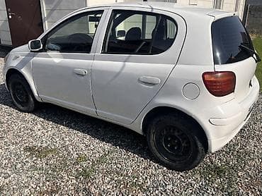 Продажа авто: Toyota Yaris: 2005 г., Механика, Бензин, Хэтчбэк — 5