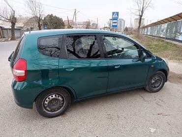 Honda Jazz: 2002 г., Хэтчбэк