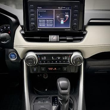 решетка на ипсум: Toyota RAV4: 2020 г., 2.5 л, Вариатор, Гибрид, Внедорожник — 10
