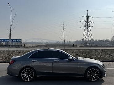 Продажа авто: Mercedes-Benz C-Class: 2018 г., 2 л, Автомат, Бензин, Седан — 4